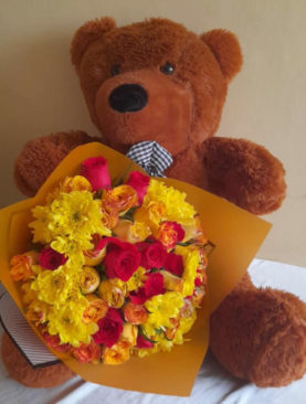 60 Cms Teddy Bear and Roses