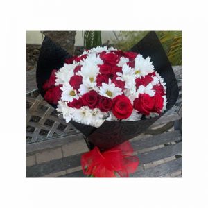 Hand tied Daisies and Roses