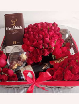 Glenfiddich-Moet Hamper