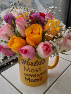 Mom Floral Arrangement Mug