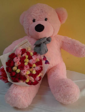 100Cms Teddy Bear and Roses