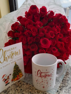 Christmas Flowers+ Mug